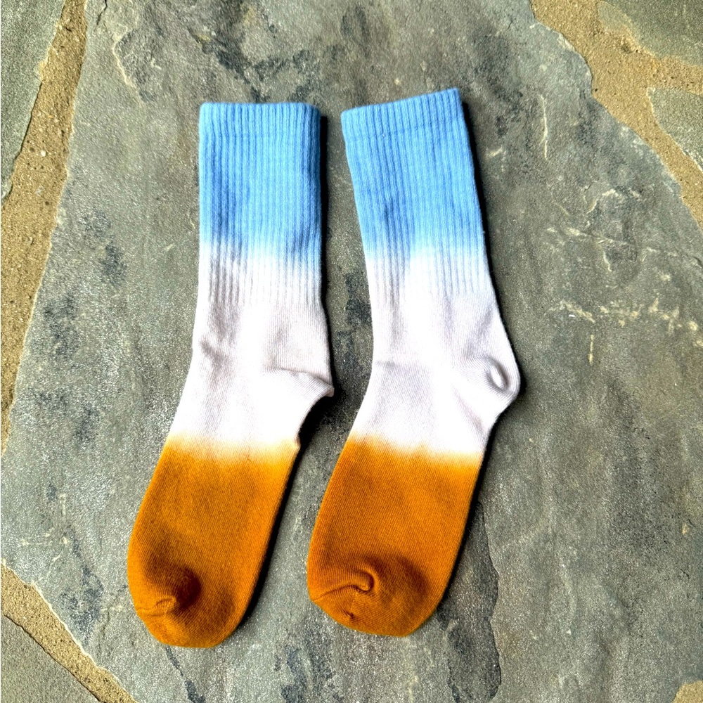 New🌟Urban Outfitters-Ombre  Socks